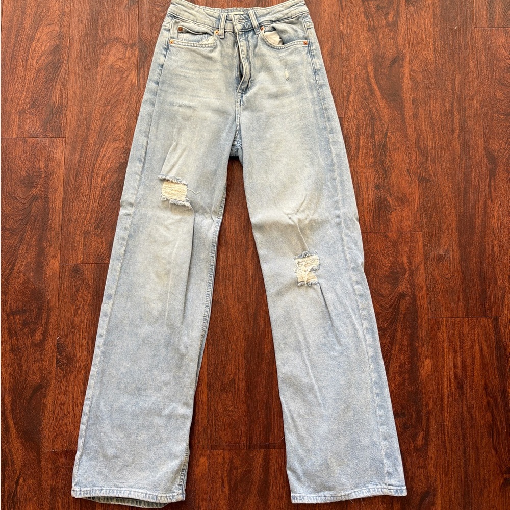 H&M Light Blue Straight Leg Jeans
